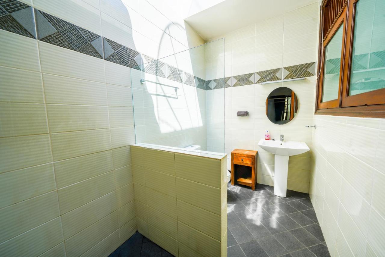 Villa Sanket - Kuta - 6 Bedrooms - 6 Bathrooms - Great Location Экстерьер фото